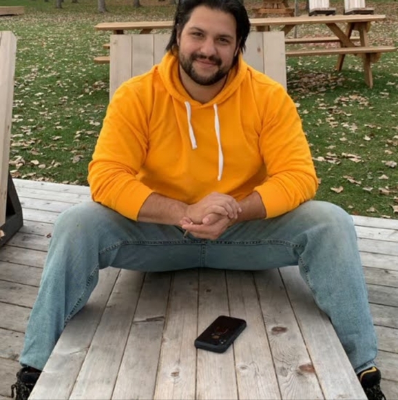 I'm Yazzi, Here to buy and sell! - Picture 1 of 1